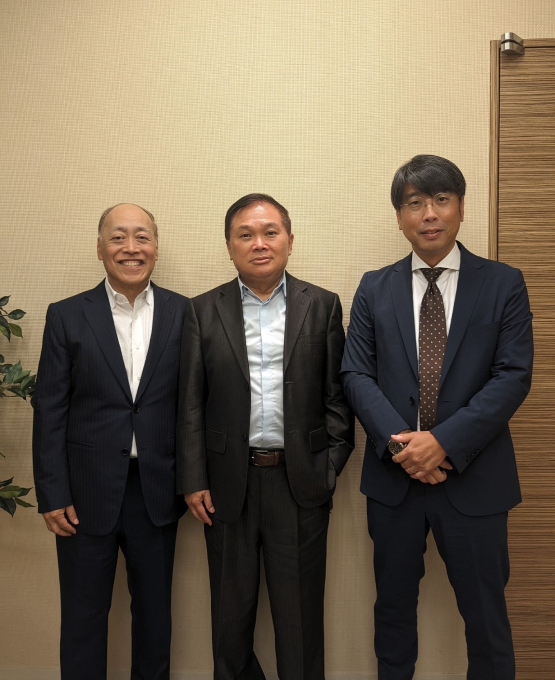Left: Mr. Shoji Ito,  Middle: Mr. Elton Chang,  Right: Mr. Masaki Obuse